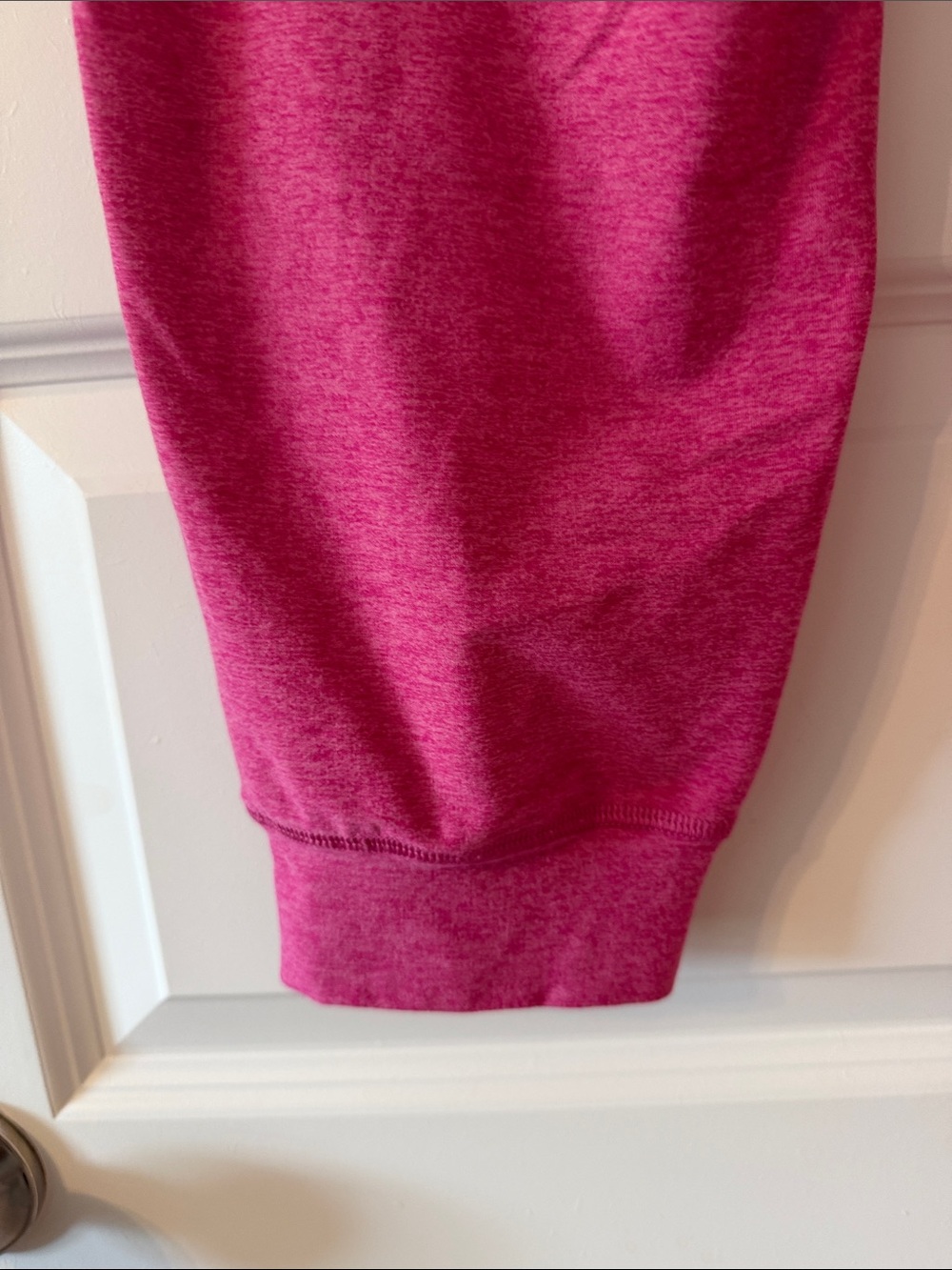 Peloton Women’s Pink Dream blend Jogger - Picture 4 of 6